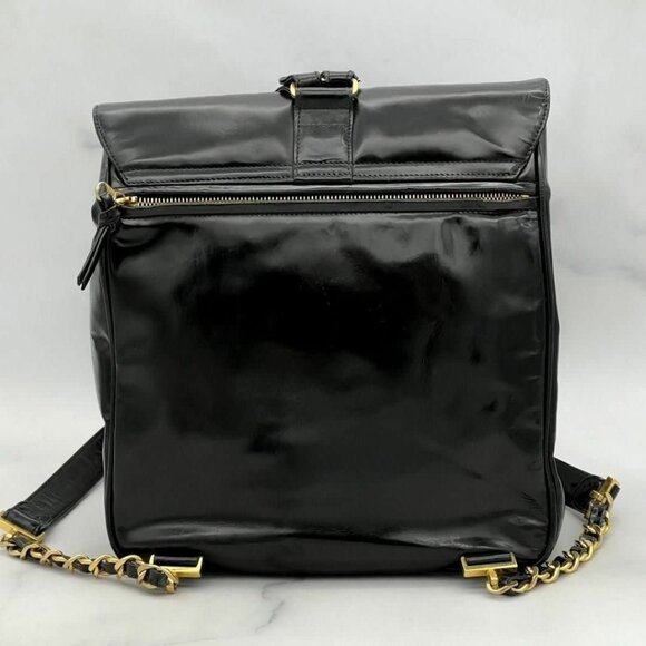 Chanel CC Vintage Backpack Bag Patent Leather Black Turnlock Chain main image 7
